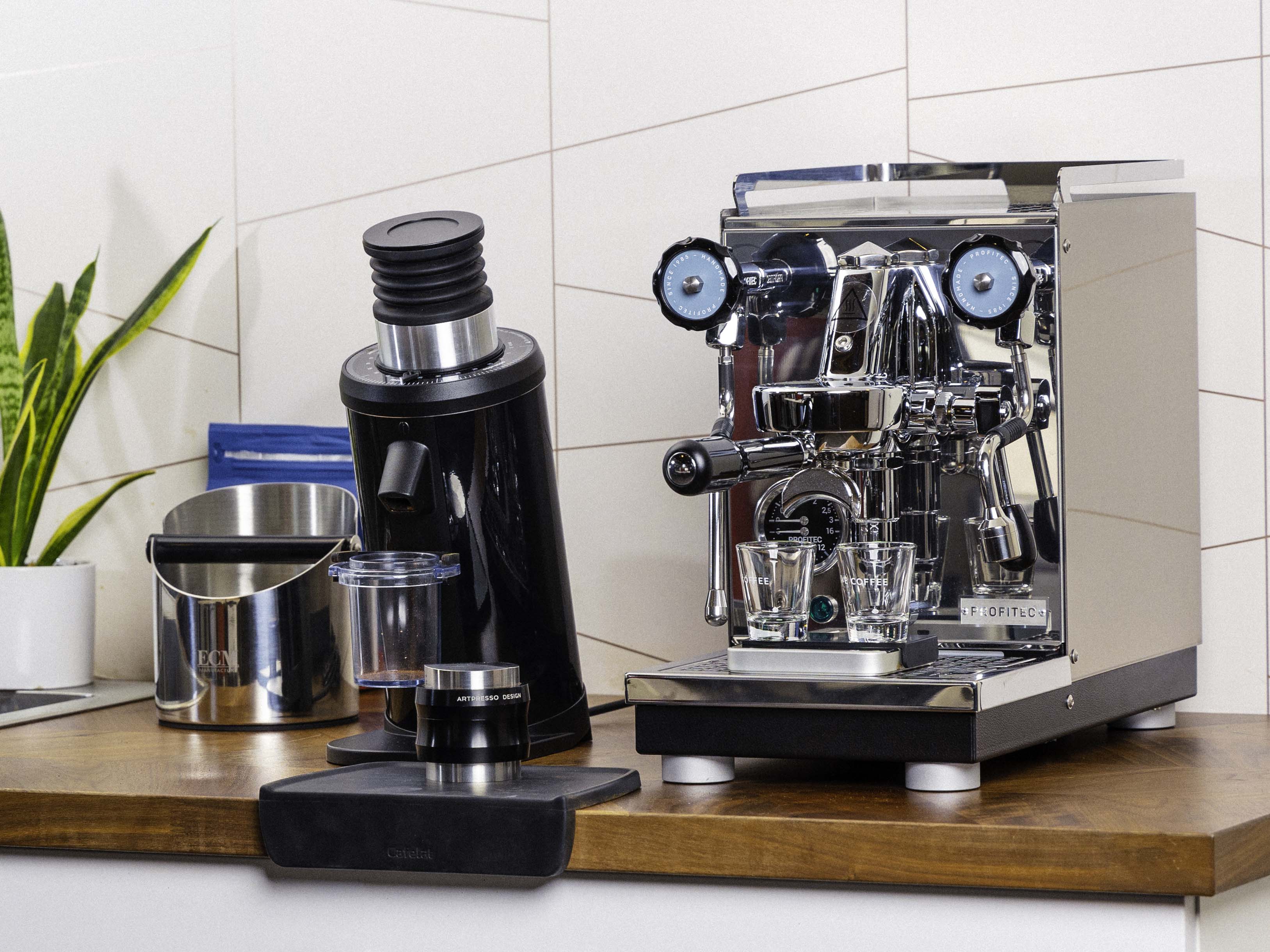 Profitec Pro 400 Espresso Machine and DF64 Espresso Grinder